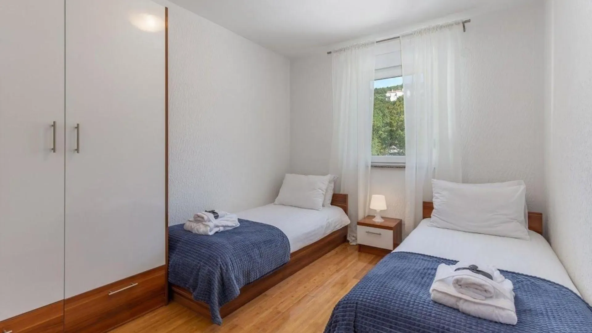 Appartement Mit Terrasse Und Meerblick Dramalj Apartment